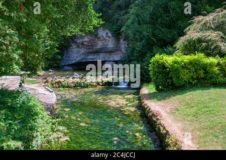 La sorgente del fiume la Douix, Chatillon-sur-Seine, Cote d'Or (21), regione Borgogna-Franche-Comte, Francia Foto Stock