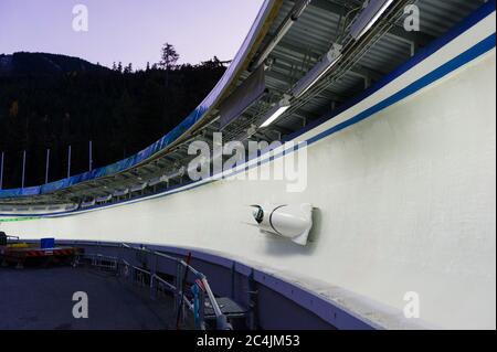 Whistler, BC, Canada: Bob che gareggia al Whistler Sliding Center - Stock Photo Foto Stock