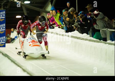 Whistler, BC, Canada: Bob che gareggia al Whistler Sliding Center - Stock Photo Foto Stock