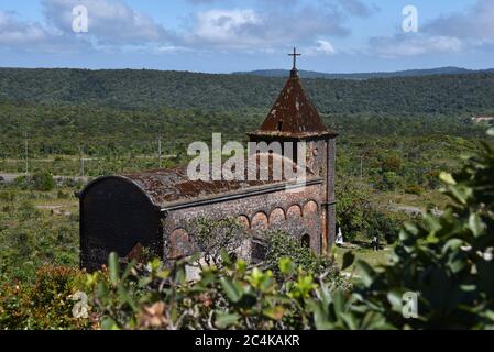 Vecchia chiesa cattolica in Cambogia, vicino a Kampot Foto Stock