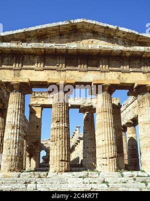 Tempio greco di Hera II, Paestum, Provincia di Salerno, Regione Campania, Italia Foto Stock