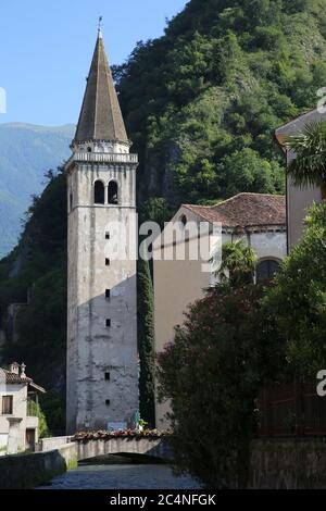 Italia, Vittorio Veneto, il campanile della Cattedrale di Serravalle Foto Stock