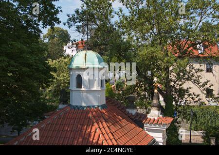 Torre della cappella di Santa Maria Santovska su Vysehrad a Praga, repubblica Ceca, Europa Foto Stock