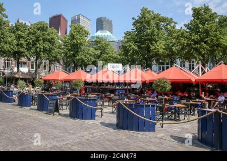 Den Haag, Paesi Bassi. 26 Giugno 2020. DEN HAAG, 26-06-2020, Horeca in coronatijd Credit: Pro Shots/Alamy Live News Foto Stock