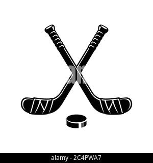 Logo di hockey su ghiaccio, due bastoni da hockey incrociati e un disco. Silhouette minimale, semplice illustrazione vettoriale in bianco e nero. Illustrazione Vettoriale