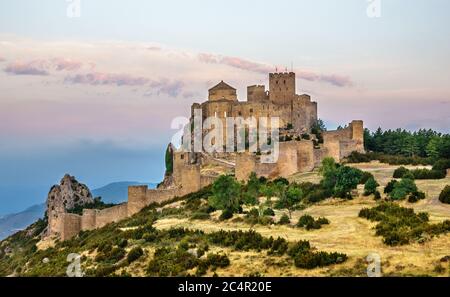 Loarre Castello fortificazione difensiva romanica medievale romanico Huesca Aragon Spagna Foto Stock