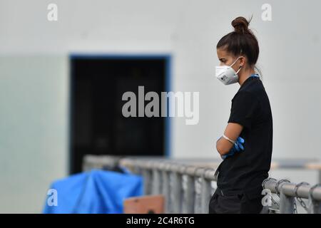 Al , reggio emilia, 28 giu 2020, balldonna allo stadio mapei durante Sassuolo vs Hellas Verona - - Credit: LM/Alessio Tarpini/Alamy Live News Foto Stock