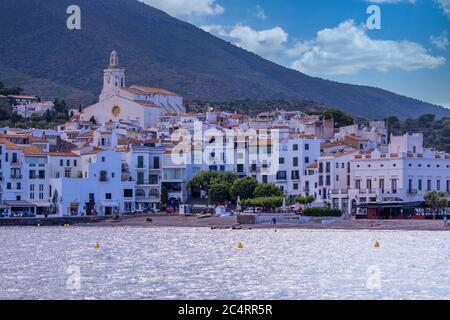 Particolare di bella cittadina Cadaques in Costa Brava in Catalogna della Spagna Foto Stock