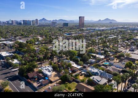 Vista aerea verso Midtown Phoenix e il quartiere di Willo Foto Stock