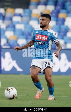 Nessuno, Nessuno. 28 Giugno 2020. Lorenzo insigne di Napoli in azione durante Napoli vs Spal, serie italiana una partita di calcio a napoli, Italia, Giugno 28 2020 Credit: Independent Photo Agency/Alamy Live News Foto Stock