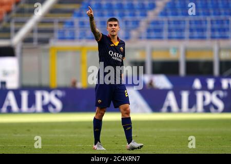 Milano (Italia) 28 giugno 2020. Gianluca Mancini di Roma durante la Serie A partita tra AC Milano e AS Roma. Foto Stock