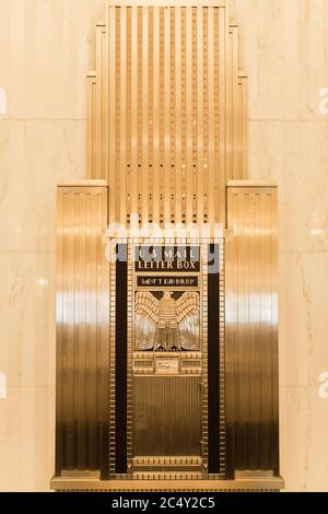 Letter Box all'interno del Field Building, Chicago, Illinois, USA Foto Stock