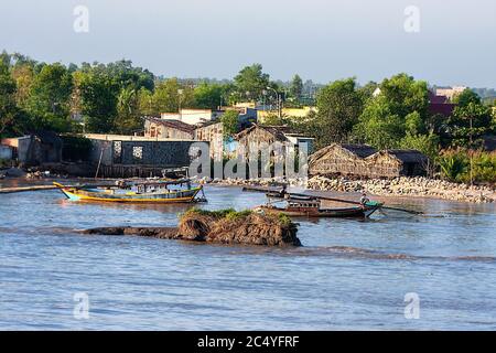 vietnam, vietnam strada, ho Chi Minh città, ho Chi Minh città ex Saigon, casa barca vietnam, ho Chi minh ristorante città, tempio indù ho chi minh città Foto Stock