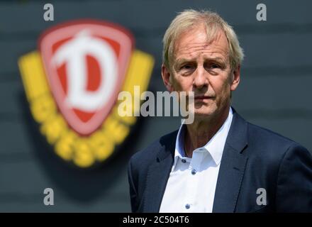 Dresda, Germania. 26 Giugno 2020. Jens Heinig, presidente del Consiglio di sorveglianza del SG Dynamo Dresden, partecipa all'apertura del nuovo centro di formazione di Dynamo Dresden denominato "AOK Plus Walter-Fritzsch-Akademie". Credit: Robert Michael/dpa-Zentralbild/dpa/Alamy Live News Foto Stock