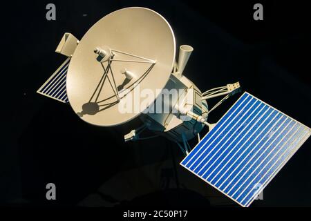 Seoul Corea del Sud 6 ottobre 2019: Il modello 1:19 della navicella spaziale Magellan, chiamata anche come Venere Radar Mapper, nel Museo di Storia Naturale di Seodaemun. Foto Stock
