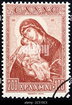 GRECIA - CIRCA 1943: Un francobollo stampato in Grecia dal numero 'Children's Welfare' mostra Virgin Mary and Child, circa 1943. Foto Stock