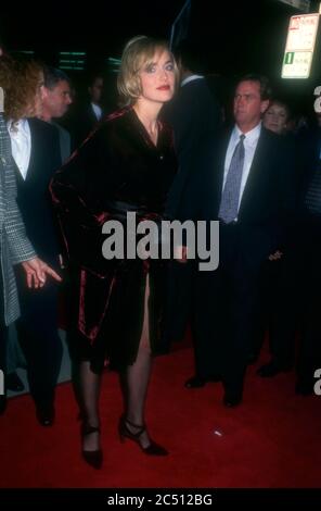 Hollywood, California, USA 16 novembre 1995 attrice Sharon Stone partecipa alla prima "Casino" di Universal Pictures il 16 novembre 1995 al Mann's Chinese Theatre di Hollywood, California, USA. Foto di Barry King/Alamy Stock foto Foto Stock