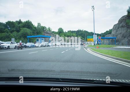 Attraversamento della frontiera Gruskovje/Macelj - Slovenia - Croazia, SLO-HR, il 20 giugno 2020. (Foto CTK/Libor Sojka) Foto Stock