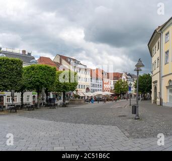 Ravensburg, BW / Germania - 21 giugno 2020: Vista su Marienplatz, nel cuore del centro storico di Ravensburg, nella Germania meridionale Foto Stock