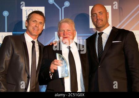 Vincitore del premio ASTRA 2014 per ‘Muso eccezionale dell'innovazione’: Rugby (FOX SPORTS), L-R: Nathan Sharpe, Greg Clark & Nick McArdle ) - Carriag Foto Stock