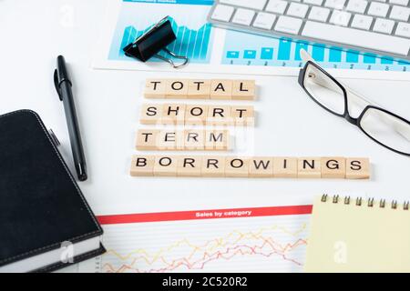 Concetto di prestito a breve termine totale Foto Stock