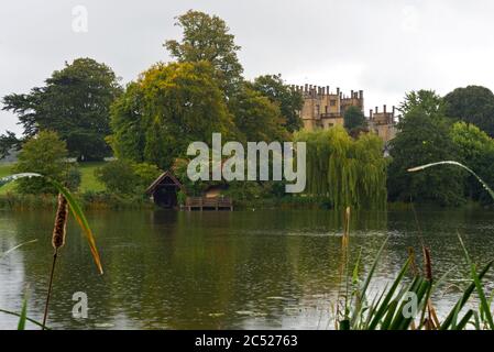 Sherbourne New Castle and Lodge, una residenza Tudor ed ex casa di Sir Walter Raleigh, ora parte della Digby Estate in Dorset Foto Stock