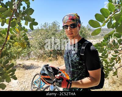 Ritratto di un ciclista, Malta Foto Stock