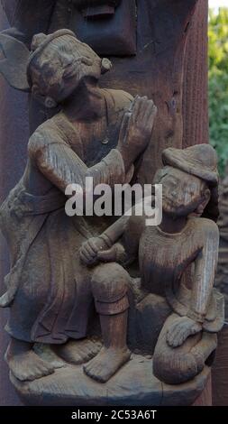 Statuetta piccola. Abbazia di Shwe Inbin. Mandalay. Myanmar Foto Stock