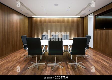 Sala riunioni business in ufficio moderno Foto Stock