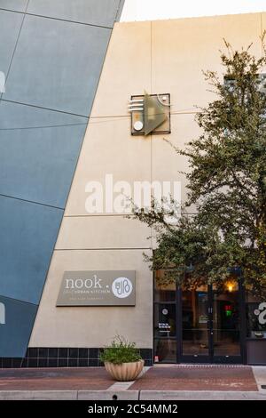 Tucson, AZ - 26 novembre 2019: Nook, situato all'interno dell'edificio della US Bank al 1 East Congress Street del centro, è aperto per colazione e pranzo tutti i giorni Foto Stock