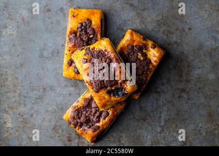 Pasticceria Rugelach al cioccolato Foto Stock