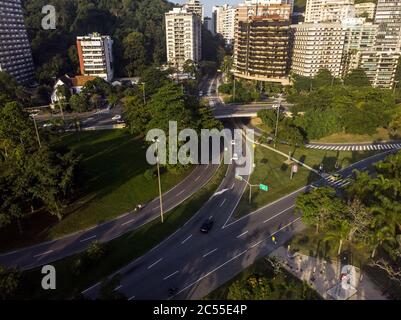 Tramonto vista aerea di crocevia a Rio de Janeiro Foto Stock