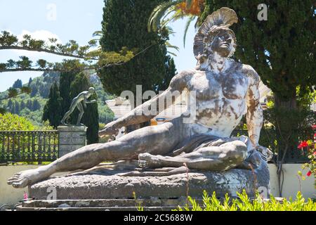 Statua di Achille morente a Corfù, Grecia Foto Stock