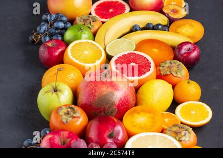 Assortimento di frutta esotica. Background concetto di cibo sano. Primo piano Foto Stock