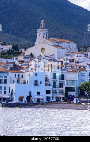 Particolare di bella cittadina Cadaques in Costa Brava in Catalogna della Spagna Foto Stock