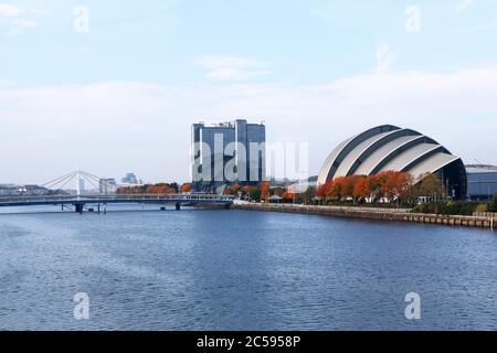 Il centro espositivo e conferenze scozzese (SECC) è il più grande centro espositivo della Scozia, situato nel quartiere di Finnieston, sulla riva nord del fiume Tt Foto Stock