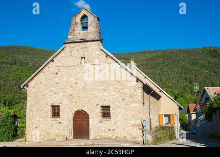 Francia, Isere, la regione di la Matheysine (o plateau matheysin), Prunières, la chiesa Foto Stock
