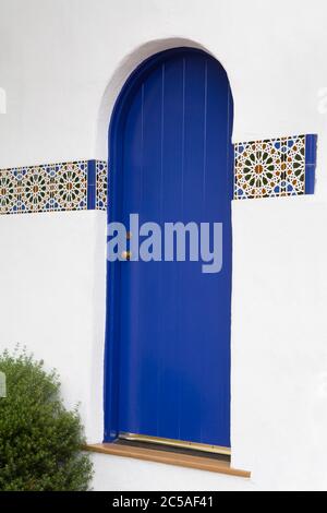 Blue door in Carmel-by-the-Sea,Monterey County,California,USA Foto Stock