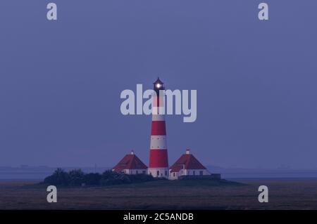 Westerheversand Faro sulla penisola di Eiderstedt, Frisia settentrionale, Schleswig-Holstein, Germania Foto Stock