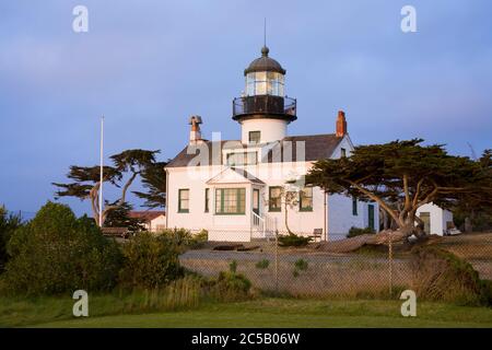 Faro di Point Pinos, Pacific Grove, Monterey County, California, Stati Uniti Foto Stock