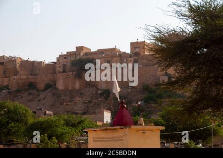Jaisalmer Fort è situato nella città di Jaisalmer, nello stato indiano di Rajasthan Foto Stock