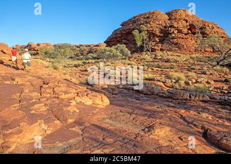 Escursioni a piedi sul Kings Canyon Rim Walk Foto Stock