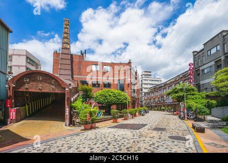 1 luglio 2020: Yingge Old Street, nota anche come la via della ceramica o Ceramica, situata nella città di Yingge, New Taipei City, Taiwan, è famosa per la storia Foto Stock
