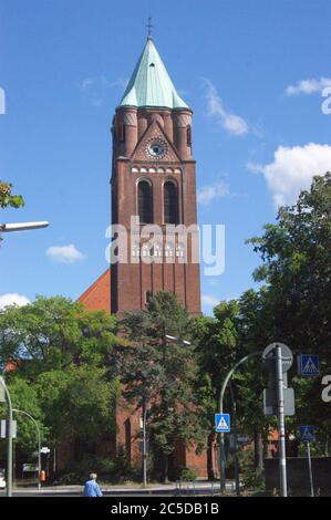 Die Kirche 'aria, Hilfe der Christen' in der Flankenschanze Ecke Galenstraße a Berlino-Spandau. Foto Stock