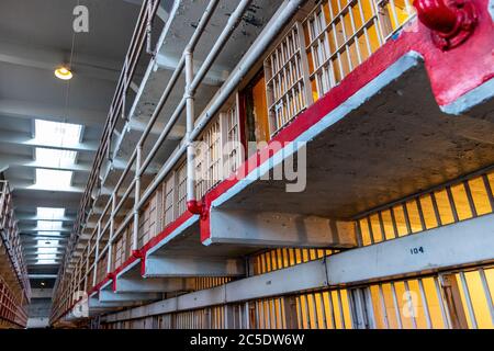 Vista dei blocchi cellulari, prigione di Alcatraz Foto Stock