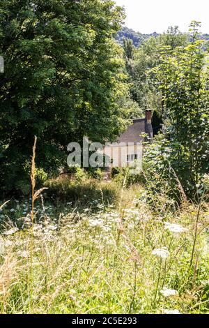 "Rosebank' nel villaggio Costwold di Slad, GLOUCESTERSHIRE REGNO UNITO - La casa d'infanzia di Laurie Lee, autore di "il sidro di mele con Rosie'. Foto Stock