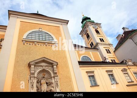 Chiesa scozzese una chiesa parrocchiale a Vienna . Schottenkirche a Vienna Foto Stock