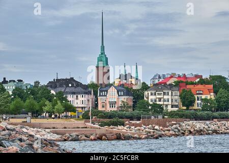 Vista del quartiere di Eira e della chiesa di Mikael agricola, Helsinki, Finlandia Foto Stock