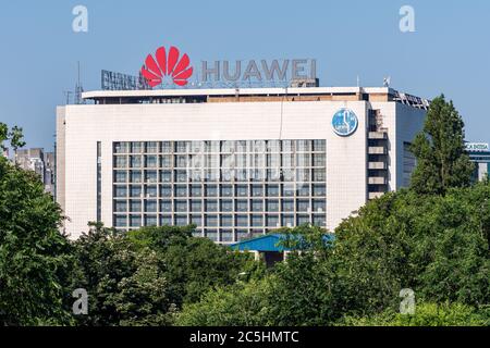 Belgrado / Serbia - 30 giugno 2019: Sede centrale di Huawei Technologies Co. Ltd. A Belgrado, capitale della Serbia Foto Stock