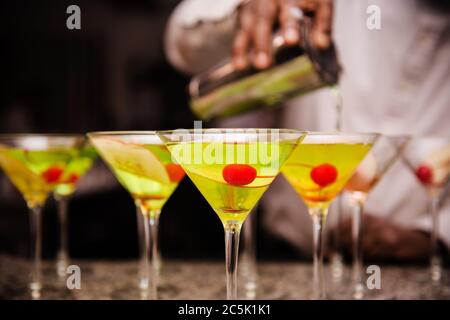 Apple martini è servito in un evento Foto Stock